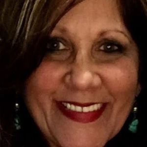 Meet your Posher, Deborah